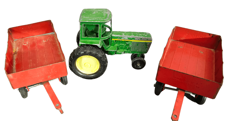 ERTL John Deere Tractor & 2 Red Wagons