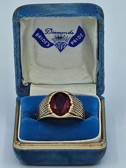 Gold and Ruby Ring