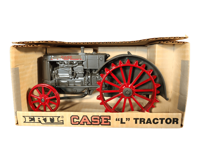 ERTL Case "L" Tractor Model 1/16 Scale