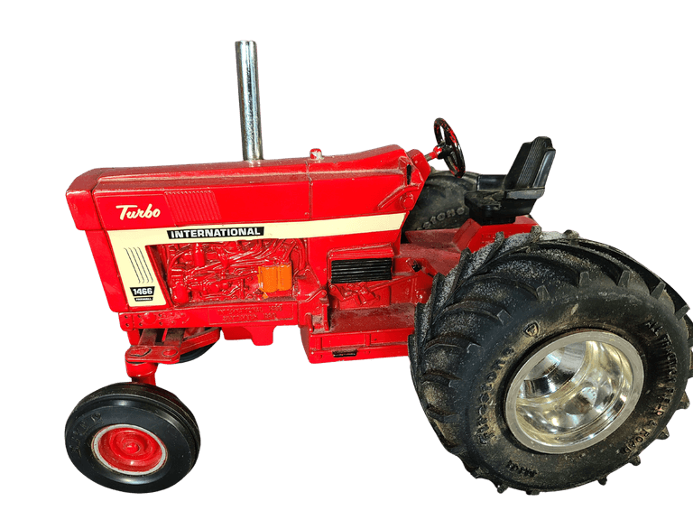 ERTL 1/16 Scale IH 1466 Die-cast Tractor Replica