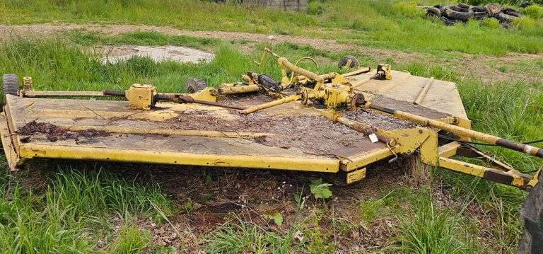 Woods 20' bat-wing mower