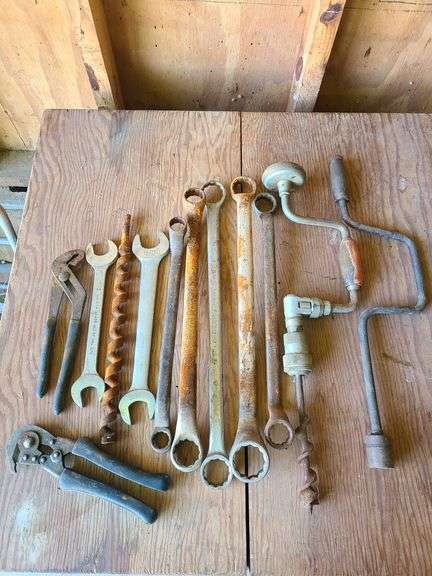 Bucket of tools