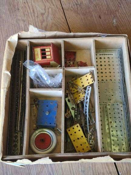 Vintage Erector supplementary train layout set