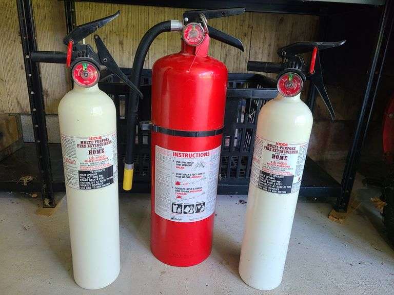 3 Kidde multi-purpose fire extinguishers