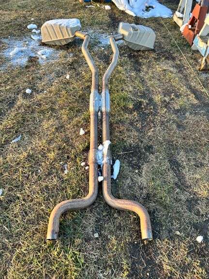 Exhaust system from 2010 Chev Camaro SS V8