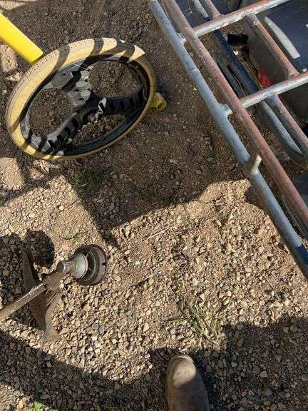 Honda 4 stroke weed eater - owner says runs