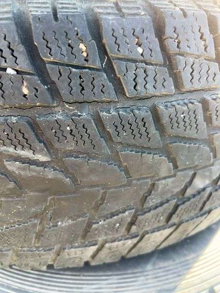 4 tires/rims 265/75R15