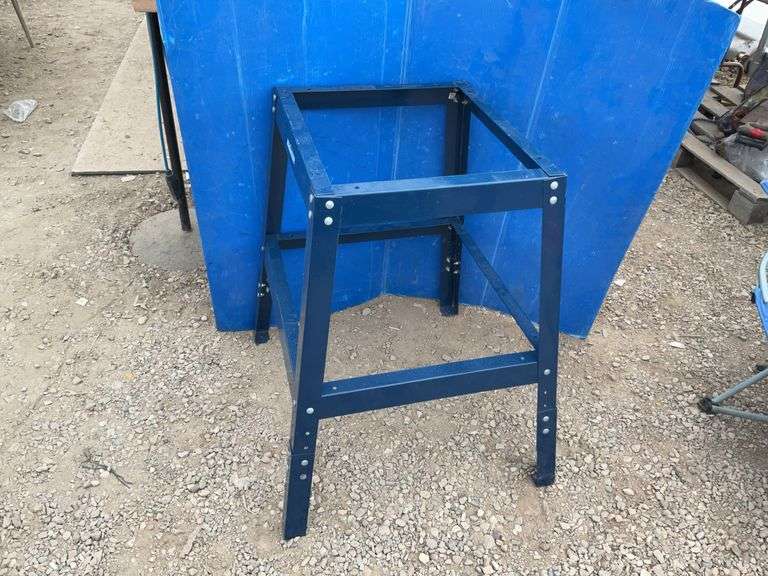 Mastercraft tool stand