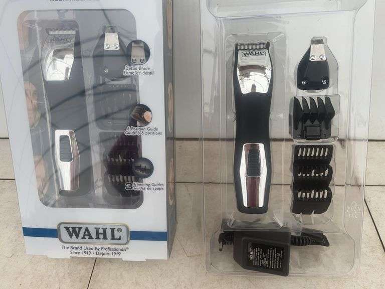 2 sets of unused WAHL beard trimmers, cordless comes with a charger