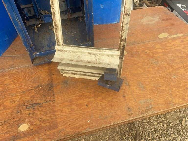 Vintage planters peanuts dispenser for restoration or display