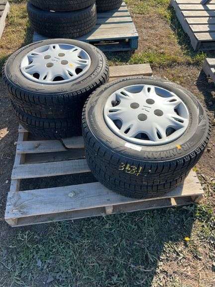 4 Honda winter tires/rims 185/70R14