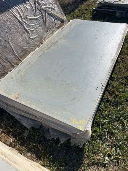 Qty of Hardie siding sheets (1 pallet)