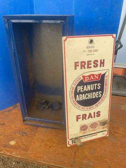 Vintage Dan peanut dispenser for restoration or display