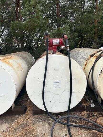 OFFSITE KINISTINO: Westeel 1000gal Fuel tank only PUMP NOT INCLUDED