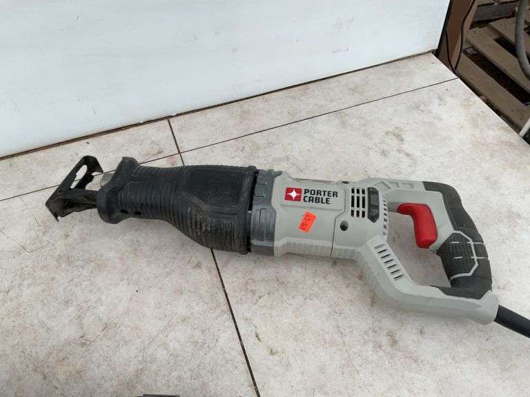 Working 7 1/4" Makita angle grinder, Porter Cable reciprocating saw- working condition