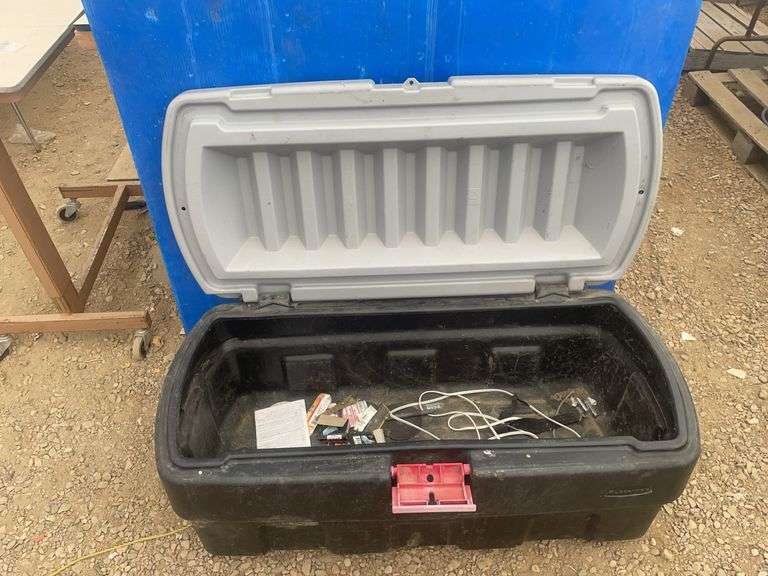 Rubbermaid toolbox measures overall 43 long by 20w x 16 deep