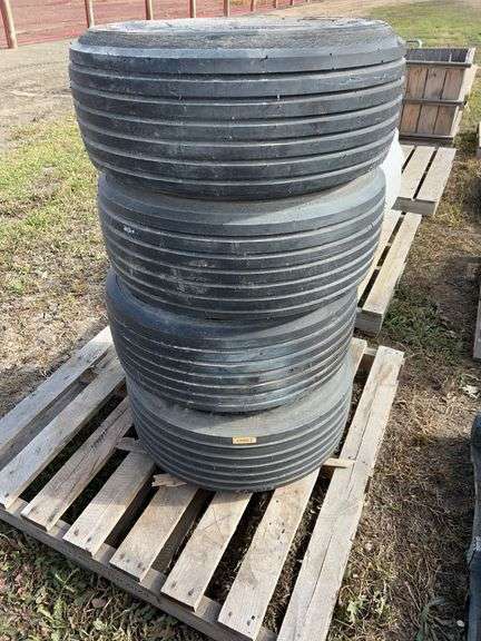4 UNUSED GOODYEAR 32x11.5-15 implement tires