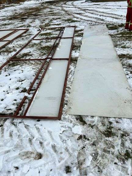 Elk panels 24’x7-1/2’ Set of 4 - some minor damage