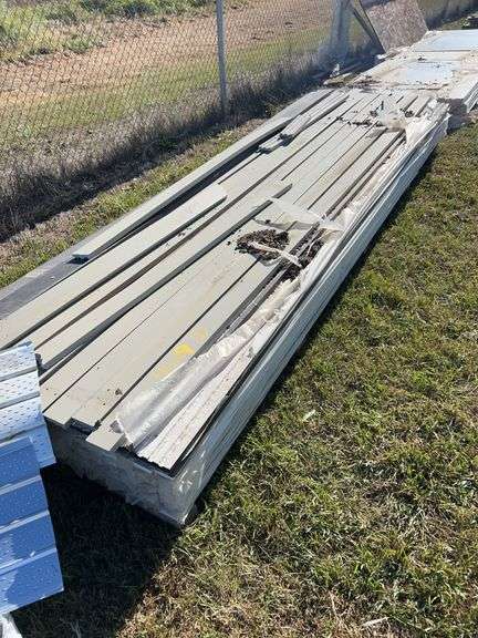 Qty of Hardie siding trim panels (1 pallet)