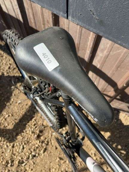 Adult bike 26” tires