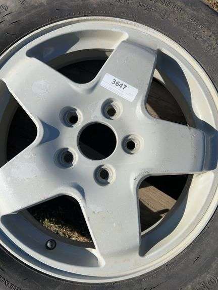 Goodyear tire/rim T175/90D18