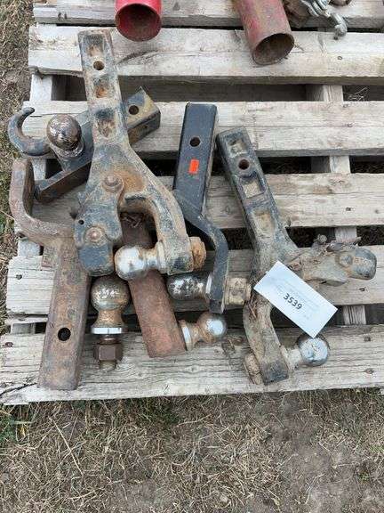 Qty of receiver hitches