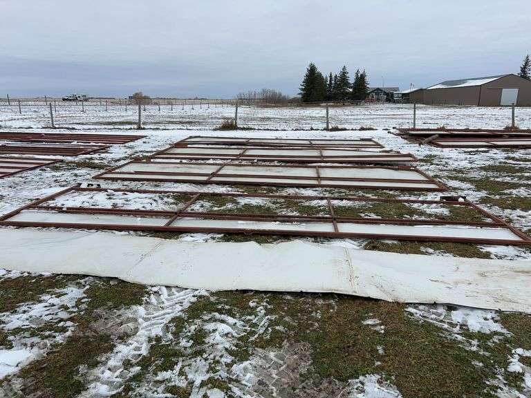 Elk panels 24’x7-1/2’ Set of 4 - some minor damage