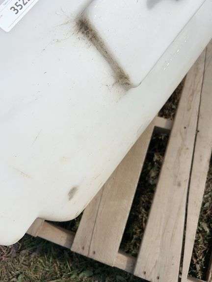 UNUSED 50gal poly tank