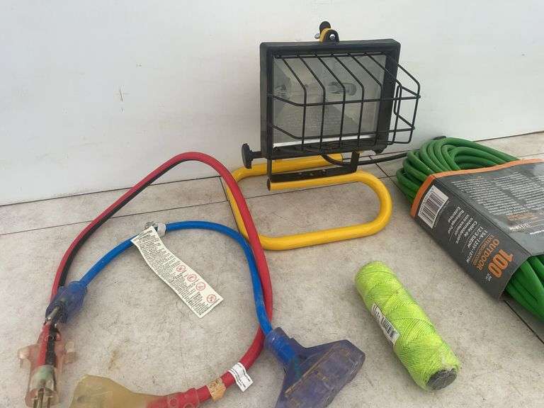 100 foot of 12–3 outdoor extension cord, working halogen light, couple electric multipliers
