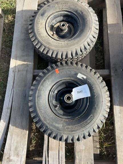 Pair of tires/rims 5.30-6NHS