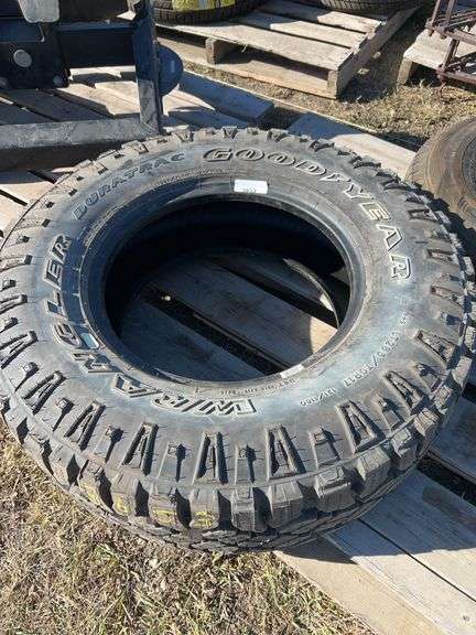 Goodyear Wrangler tire LT285/70R17