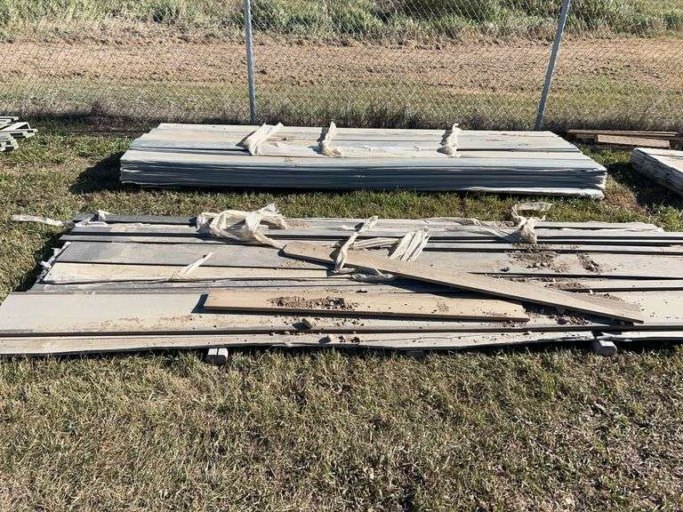 Qty of (2 pallets) Hardie siding