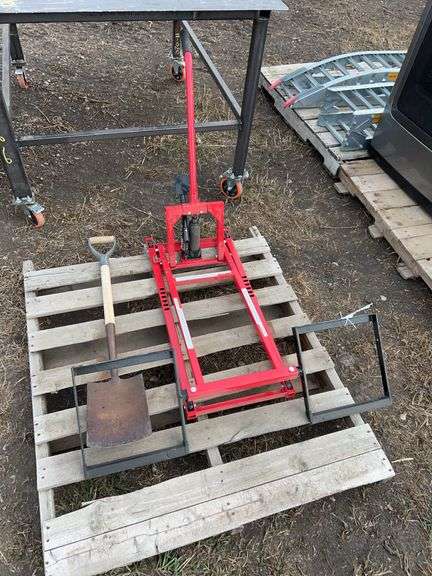 ATV jack, small spade