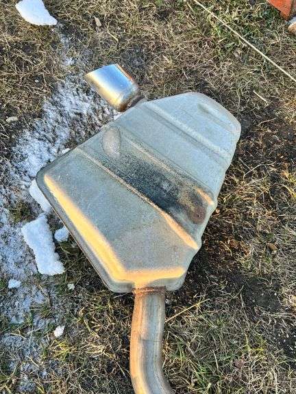 Exhaust system from 2010 Chev Camaro SS V8