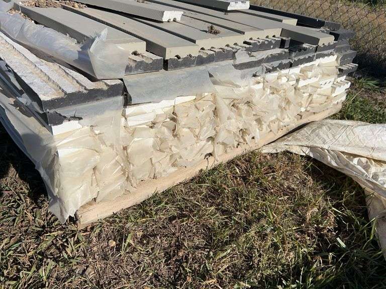 Qty of Hardie siding trim panels (1 pallet)