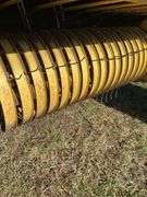 New Holland 310 Hayliner Baler