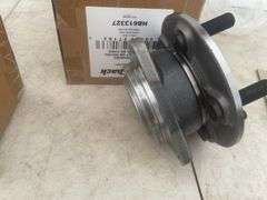 A pair of AutoShack hubs for 2012 Chrysler 300