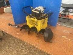 Hardly used Jiffy 8" gas ice auger, starts and runs good