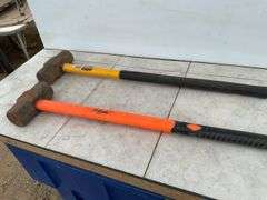 Pair of 10lb sledgehammers