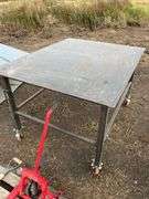 UNUSED 48”x60”x37” welding table