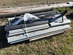 Pallet of misc shelving brackets