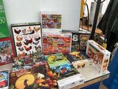 Large quantity of puzzles
