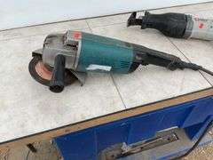 Working 7 1/4" Makita angle grinder, Porter Cable reciprocating saw- working condition