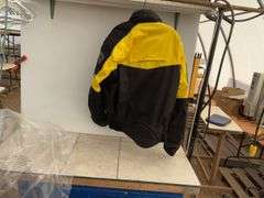 XL Rhyno jacket with zippered in lining
