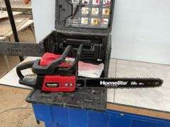 Good running Homelite Timberman 45 cc chainsaw comes with 18" bar and chain, and case,