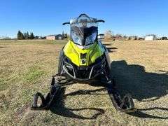 2014 Ski-Doo Summit SP E-TEC 800