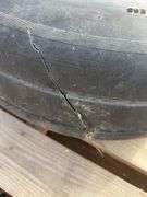 Implement tire/rim 32x11.5-15 - holding air