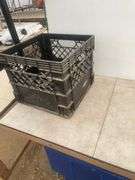 4 pair of welding clamps, 2 pair of vice grip, 1 pair of Westward, one is no name, comes in milk cra