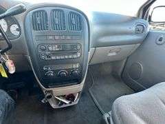 2002 Dodge Caravan SE