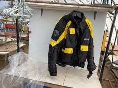 XL Rhyno jacket with zippered in lining